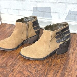 Western Buckle Ankle Boots Tan Suede 9.5 Booties Moto Boho Festival‎ Cowgirl Y2K